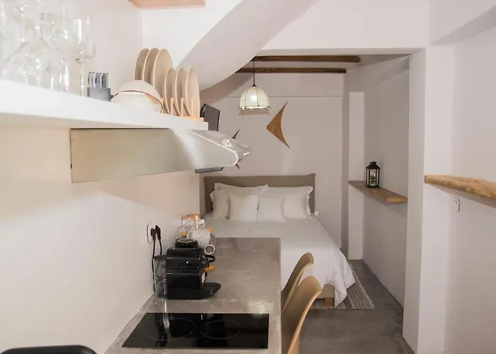 Apartment Urban Petit Ermoupoli